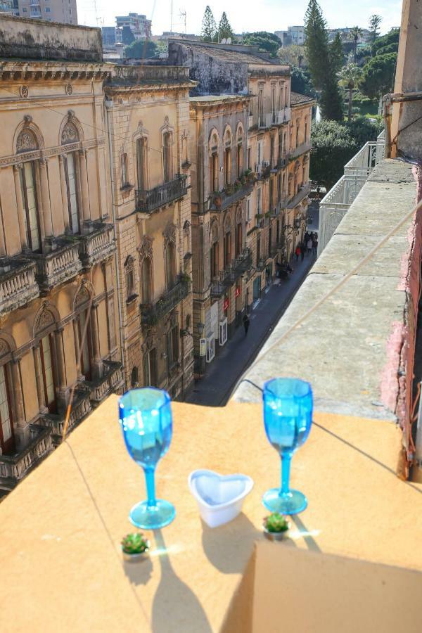 Sicily Wonderful Villa Bellini Катания Экстерьер фото